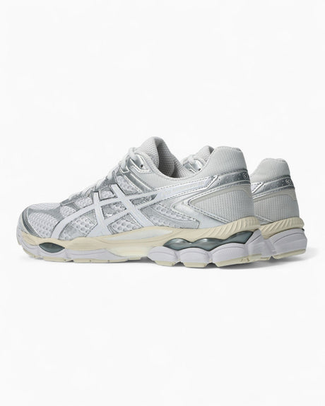 Asics GEL-Cumulus 16 Kadın Sneaker