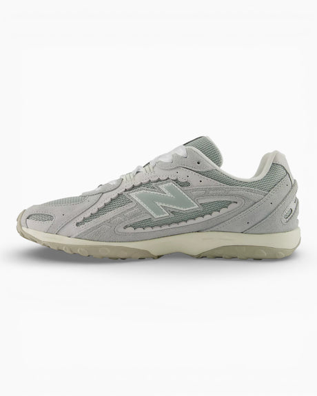 New Balance 204L Kadın Sneaker