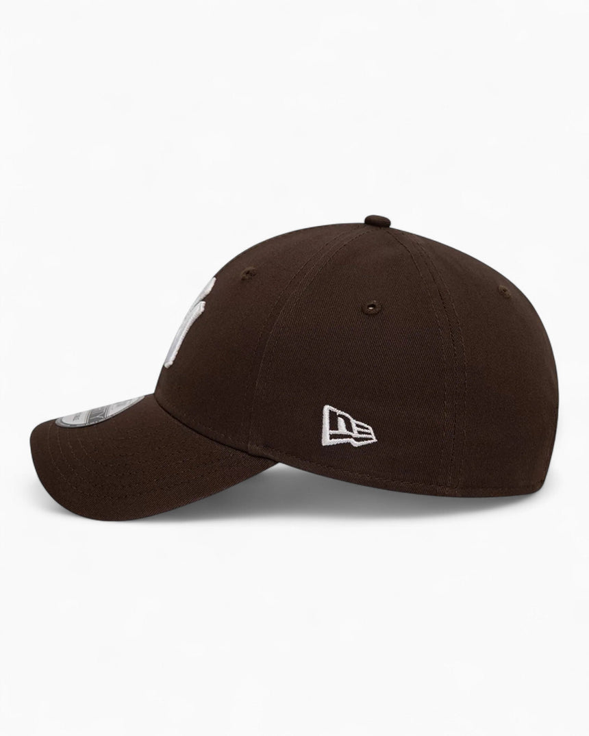 New Era NY Yankees League Essential 9FORTY Şapka