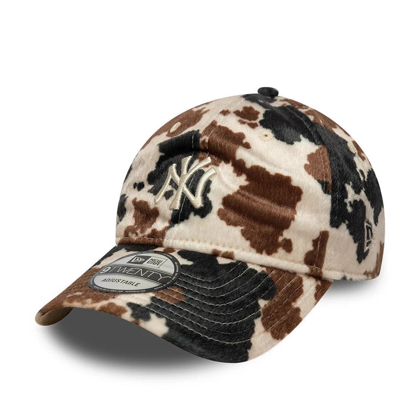 NY Yankees Animal Print 9FORTY Şapka