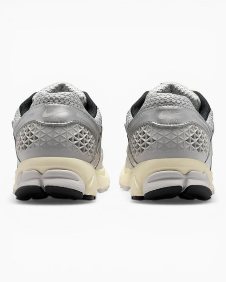 Nike Zoom Vomero 5 Erkek Sneaker