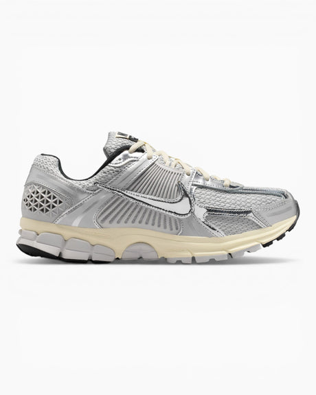 Nike Zoom Vomero 5 Erkek Sneaker Grey Fog/Metallic Silver/Coconut Milk/Chrome