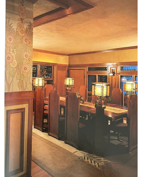 Pestil Books for vitruta Frank Lloyd Wright