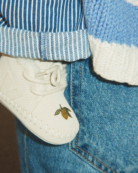 VEJA VEJA X Konges Slojd Baby Suede Bebek Sneaker