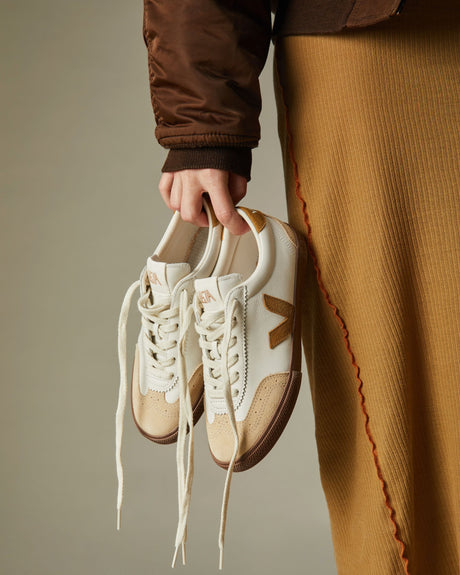 VEJA Volley Organic Traced Leather Erkek Sneaker